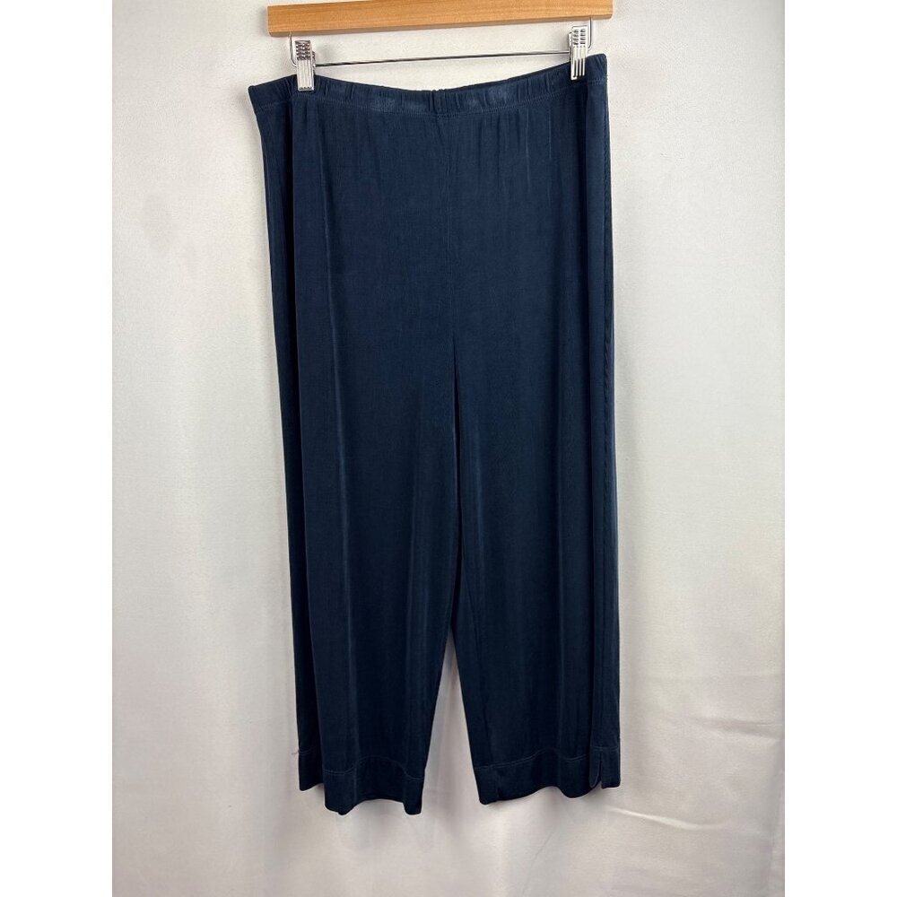 Women’s Chico’s Size 1XL Navy Blue Gaucho’s